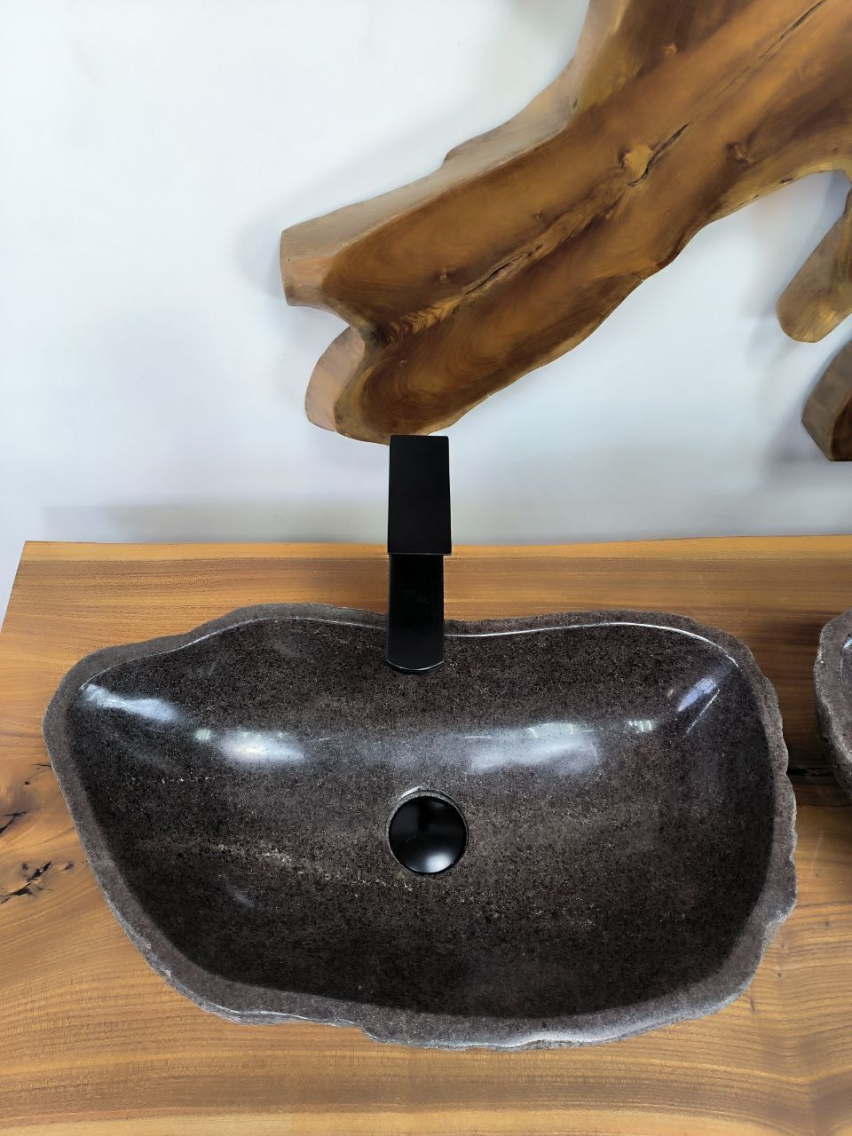 Раковина из речного камня ПАРА! RS-66305 57х31х15 из натурального камня