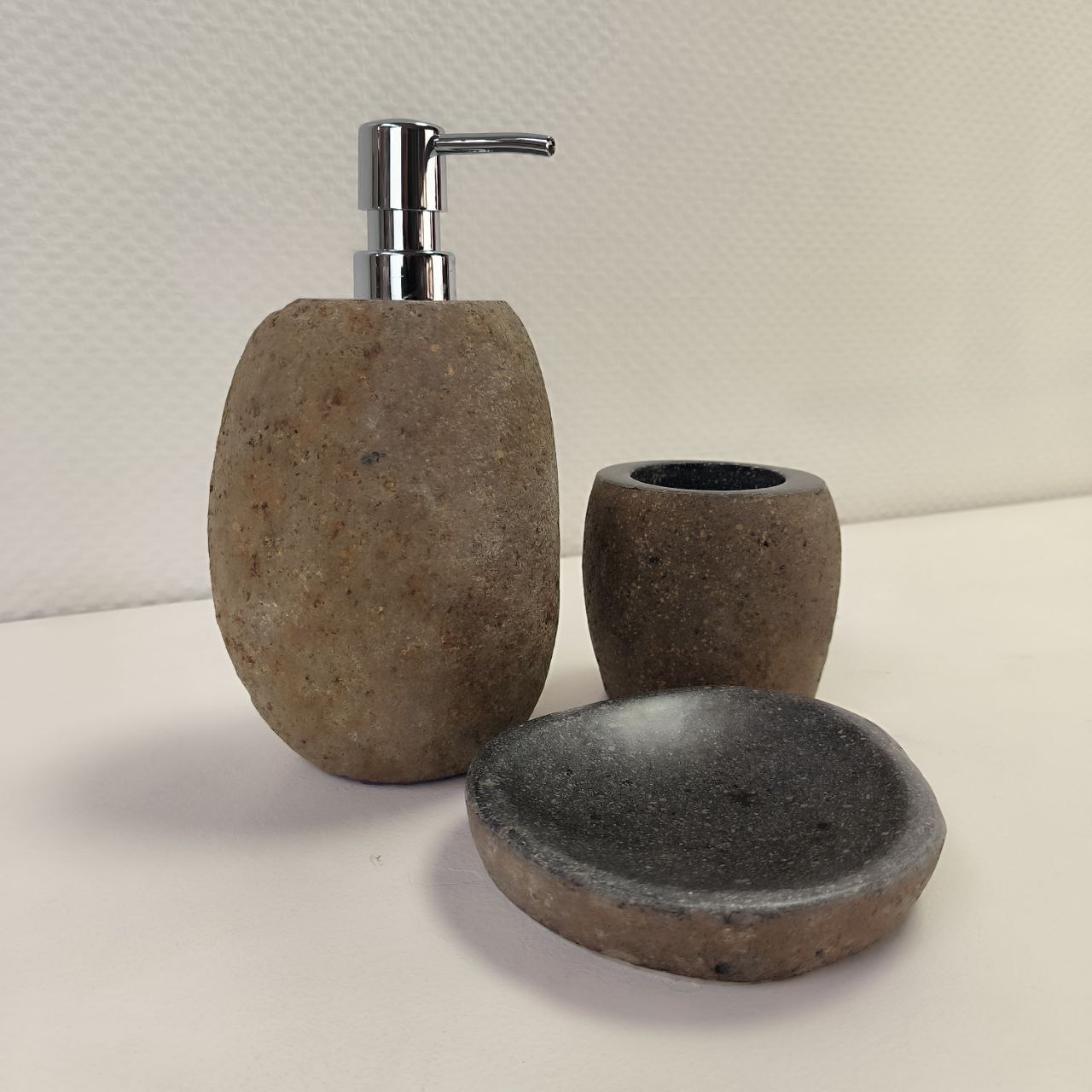 4j15n7u8na8p7mzlqahov9fzdf0u7odn