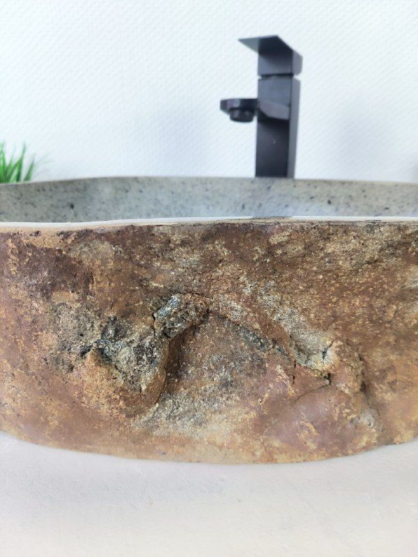 Раковина из речного камня RS-66189 53х37х15 из натурального камня