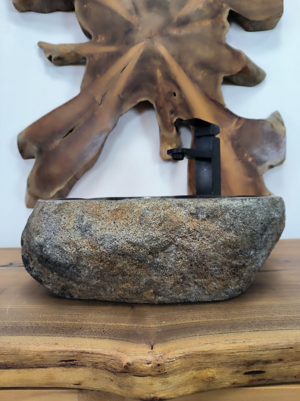 Раковина из речного камня RS-66312 38х36х14 из натурального камня