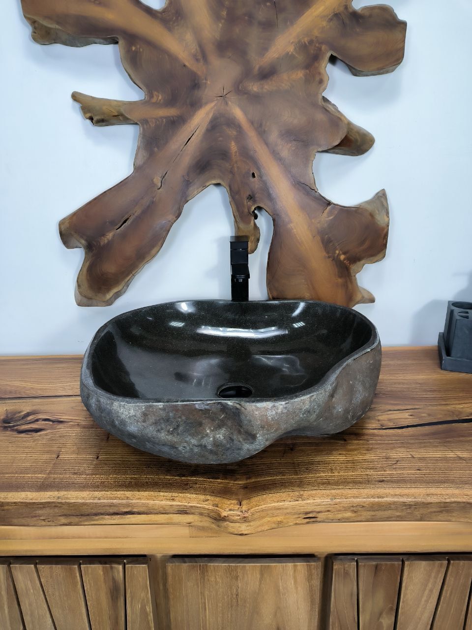 Раковина из речного камня RS-66714 56х49х15 из натурального камня