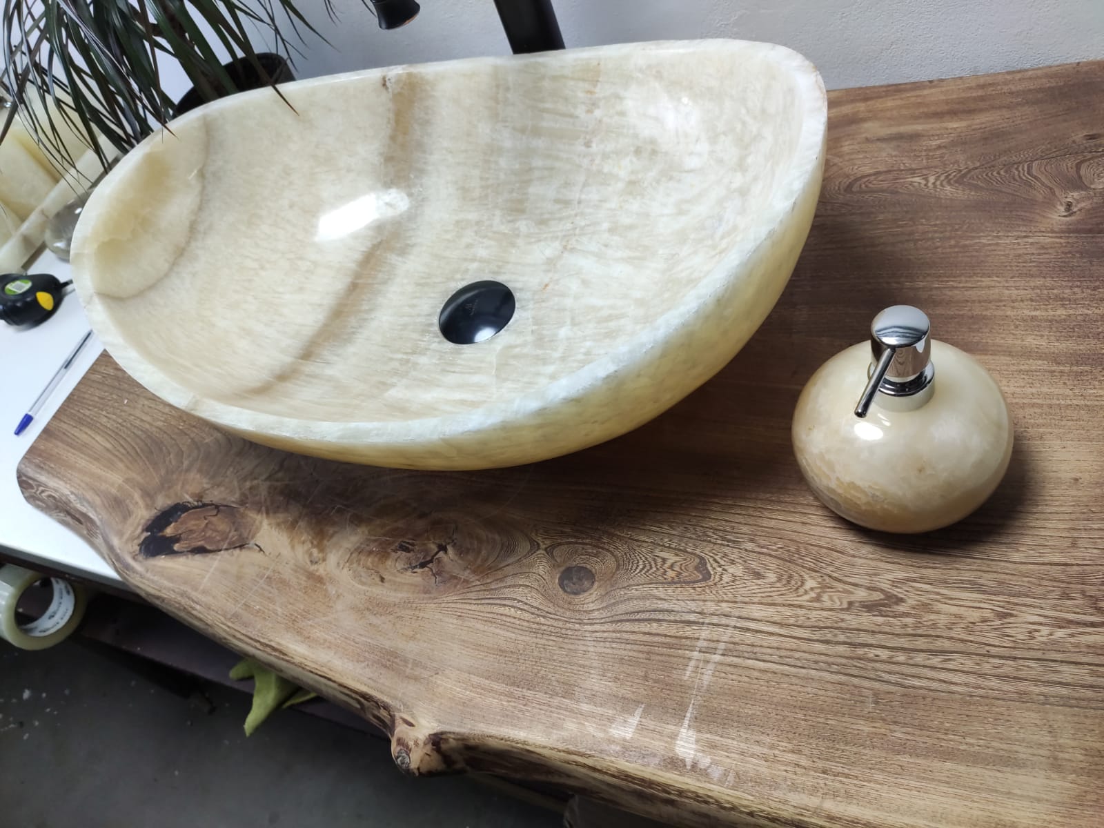 hxc7b0yt8pvgn8dxk6l49dd2w7yf64b1