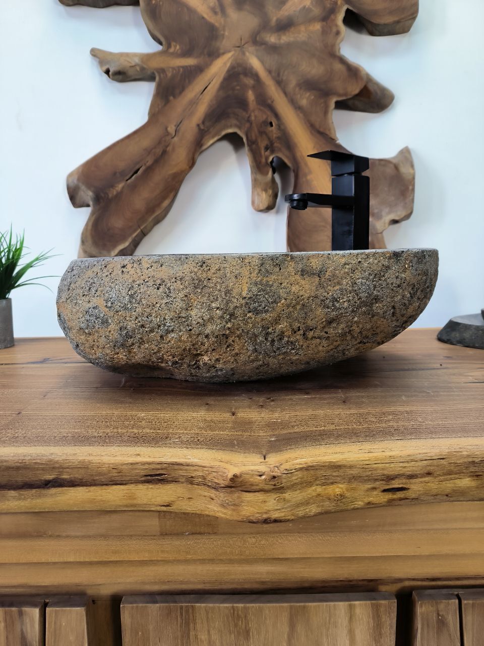Раковина из речного камня RS-65856 43х32х15 из натурального камня