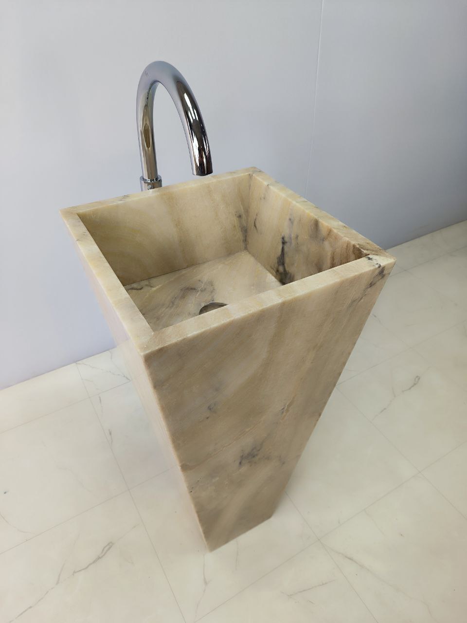 005d9171-2f95-4328-8e03-e9e1f79f5346