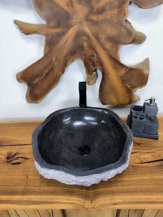 107ad623-5bb4-4022-b3b2-de0e8d10a6bc