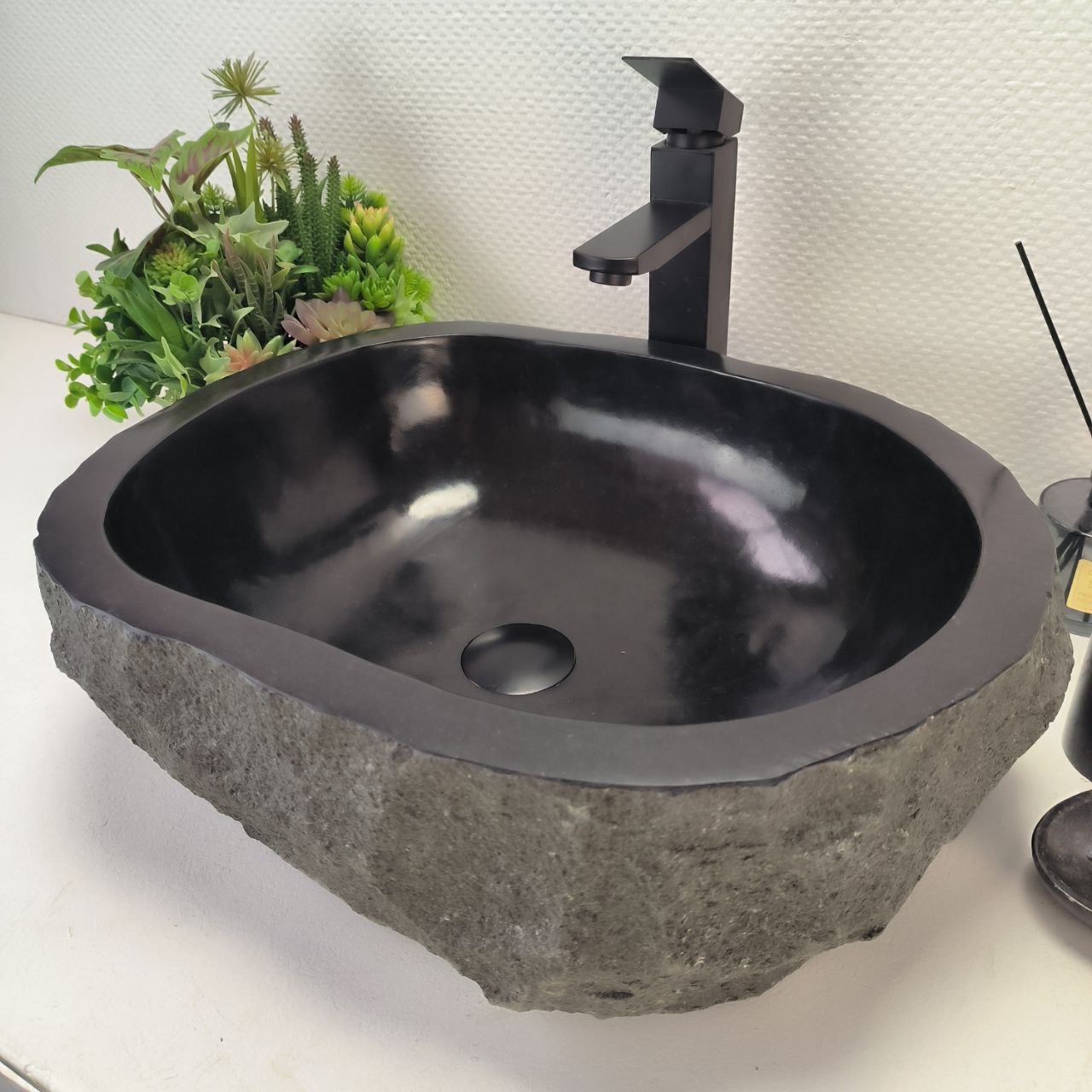 cz0mr9n7eq11xvkplmwmd4d6anw2gb47