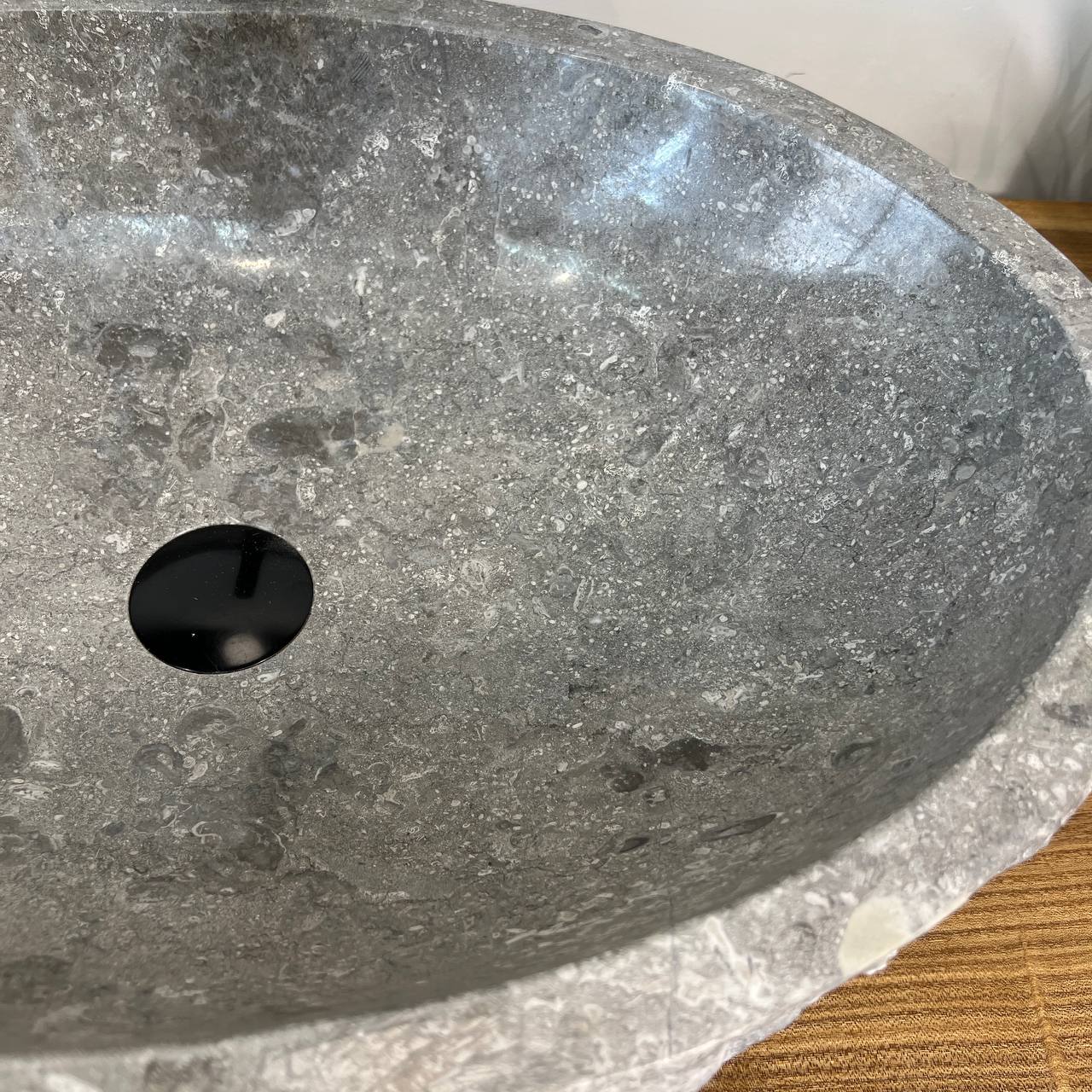Раковина из мрамора Erozy Grey EM-66990 60*42*15 из натурального камня