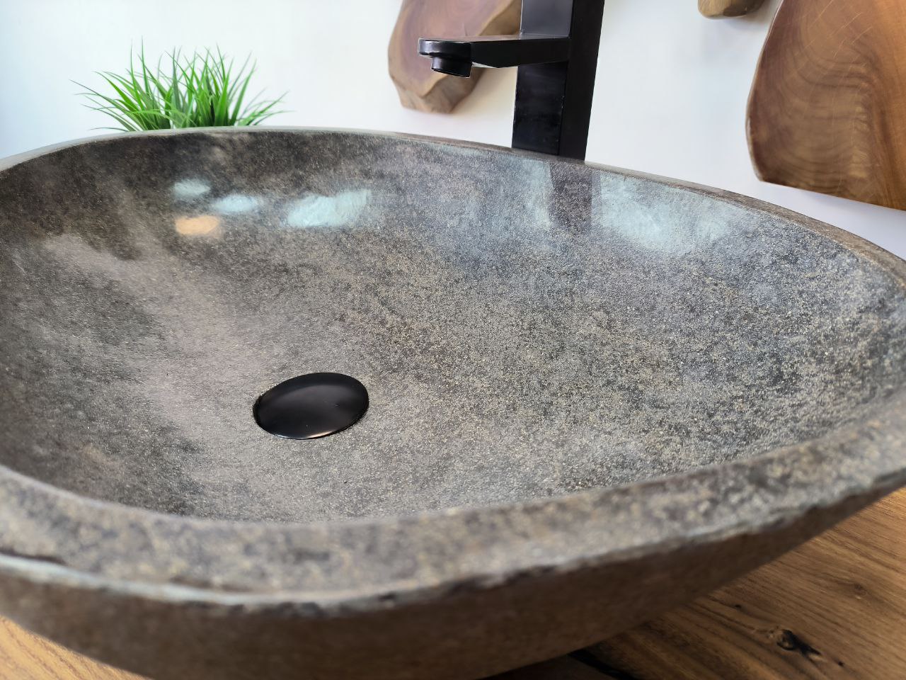 photo_2025-05-16_13-01-33