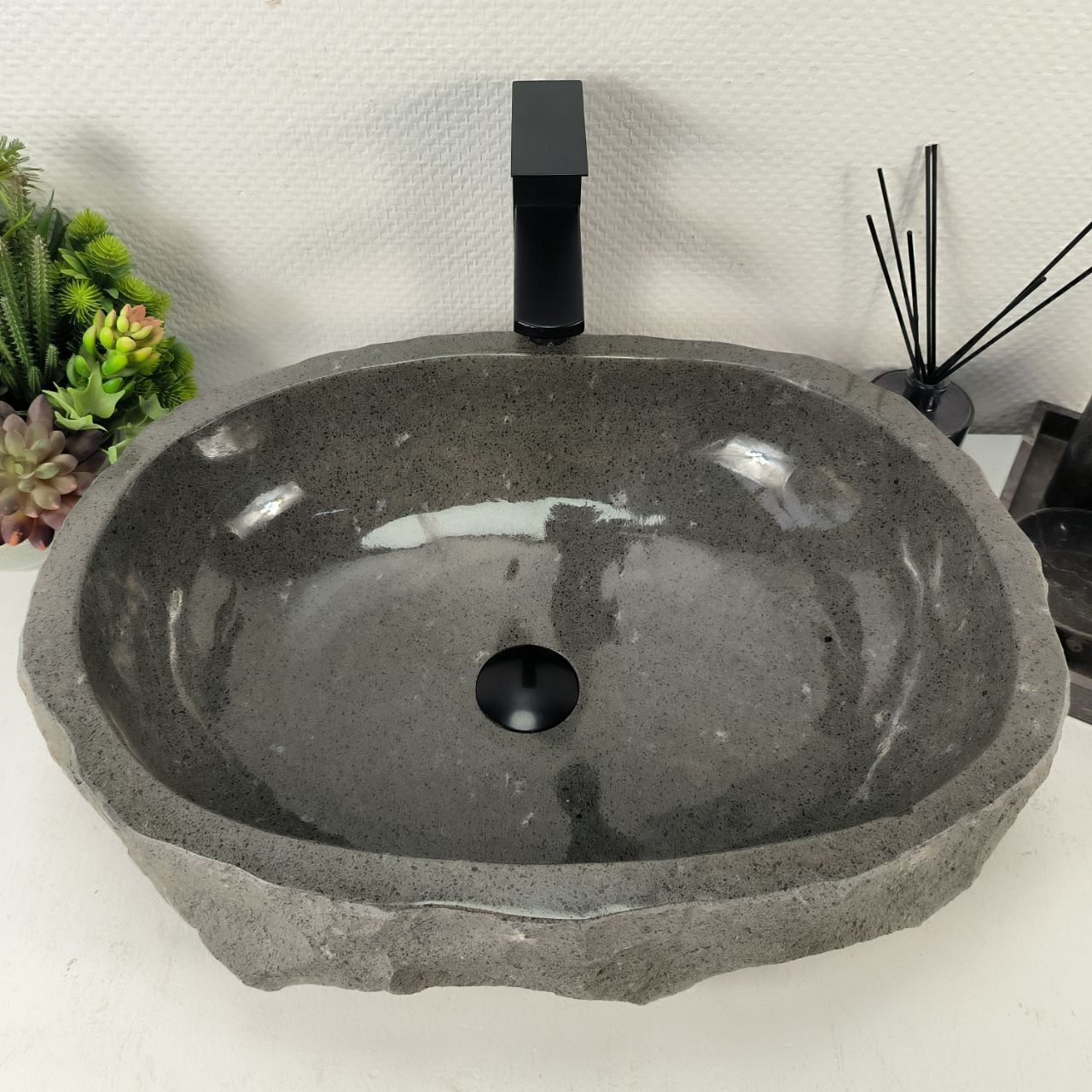 Раковина из андезита Erozy Grey EA-65021 55*43*15 из натурального камня