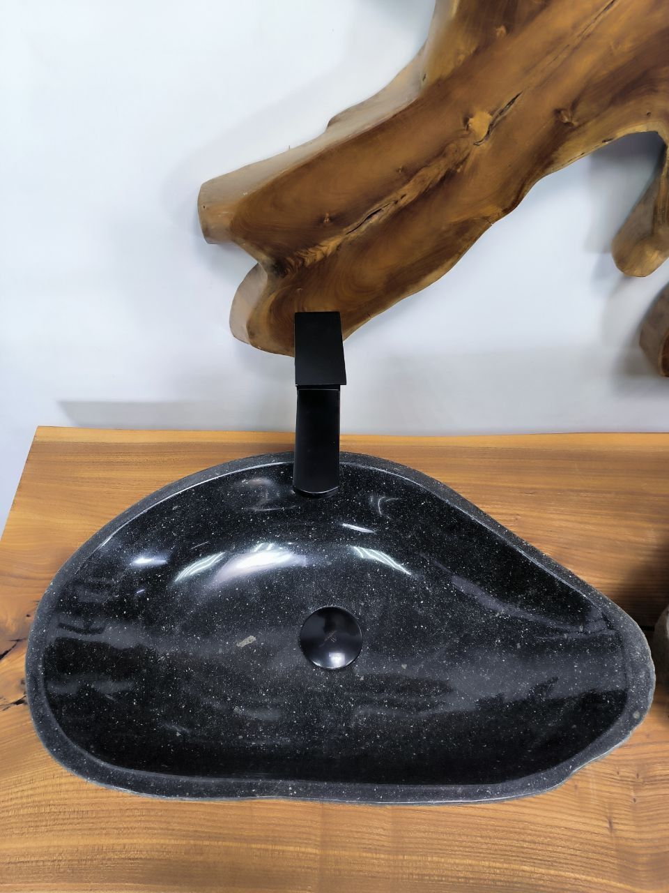 Раковина из речного камня ПАРА! RS-66404 56х33х14 из натурального камня