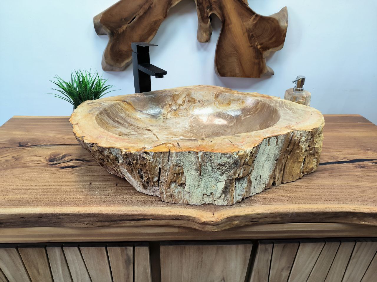 photo_2025-05-18_14-56-00