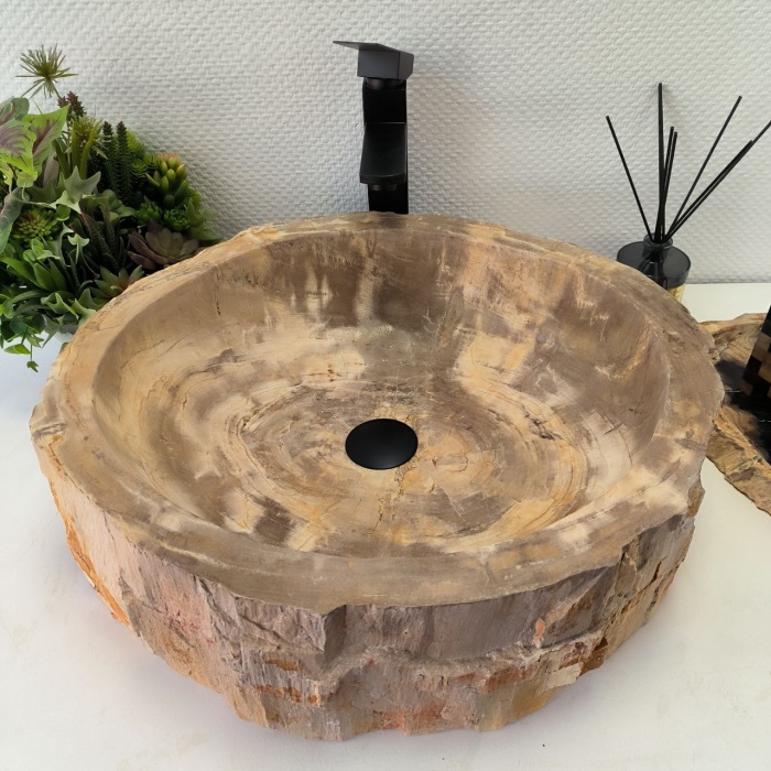 e7iiakmin3nw4etoinv0awkfu03nfe9v