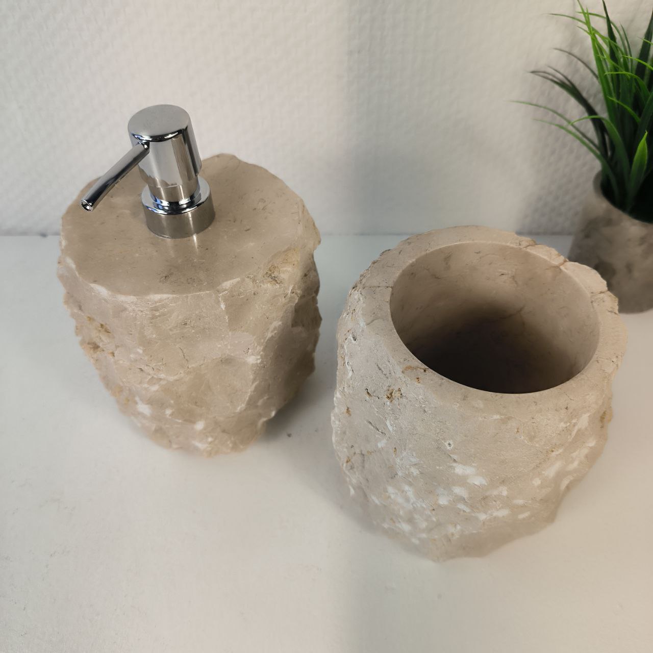 photo_2024-04-24_09-49-19