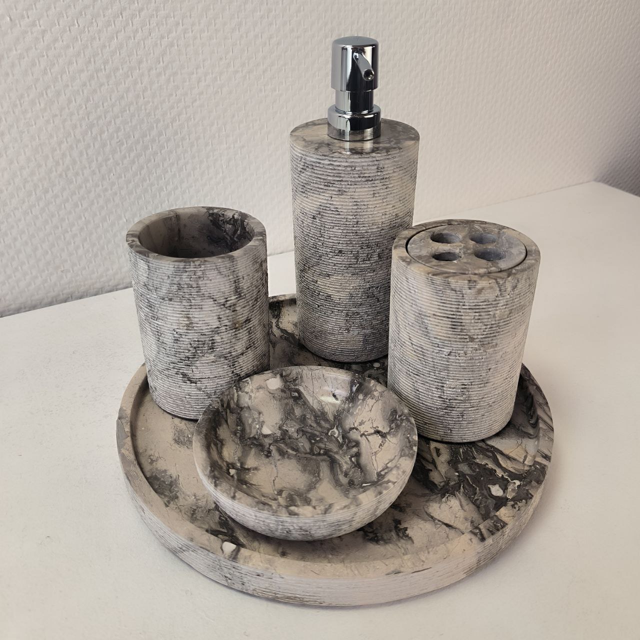 szm3264dhx51j7fcbuesbu3syb8l4tdy