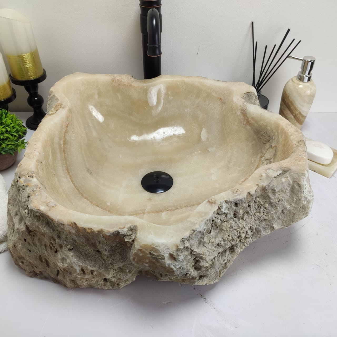 w13011t8lkig4omz8mio721dqi98tef4