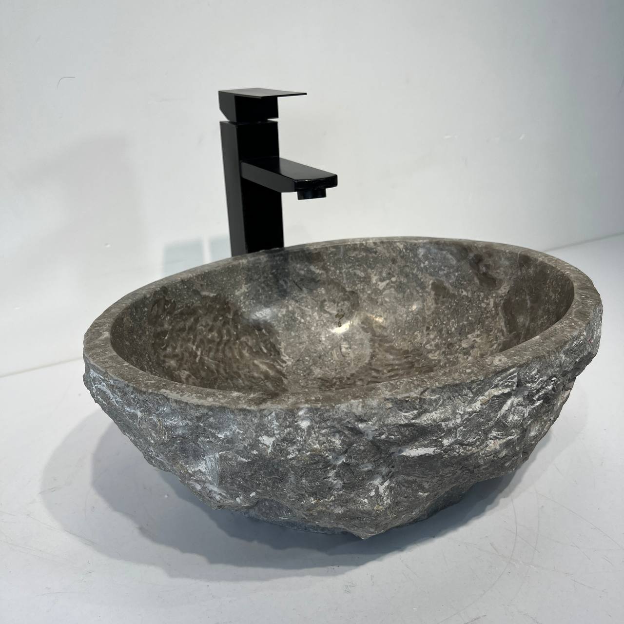 Раковина из мрамора Erozy Grey EM-67040 40*30*15 из натурального камня