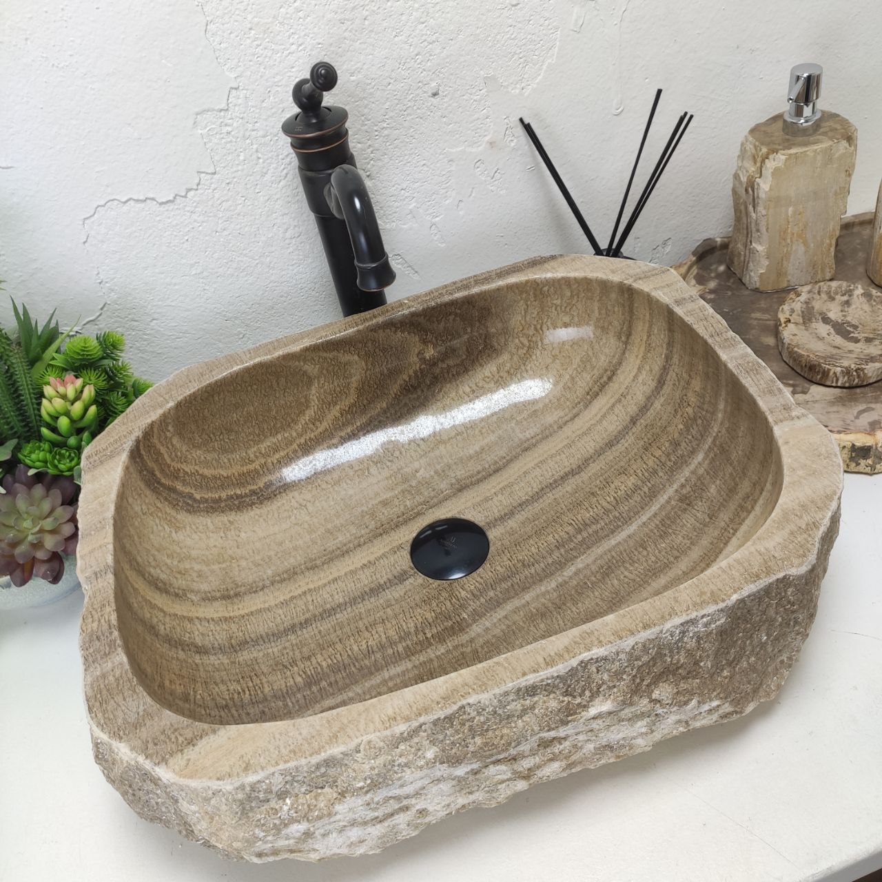 3vwcvs12ewz35dsx82f23d1th8h5yj75