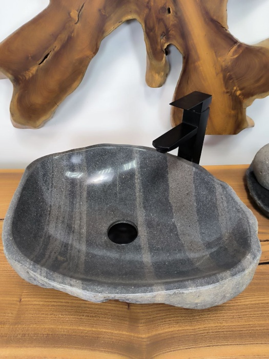 09e6dcbe-4440-4023-b673-71a318a94732