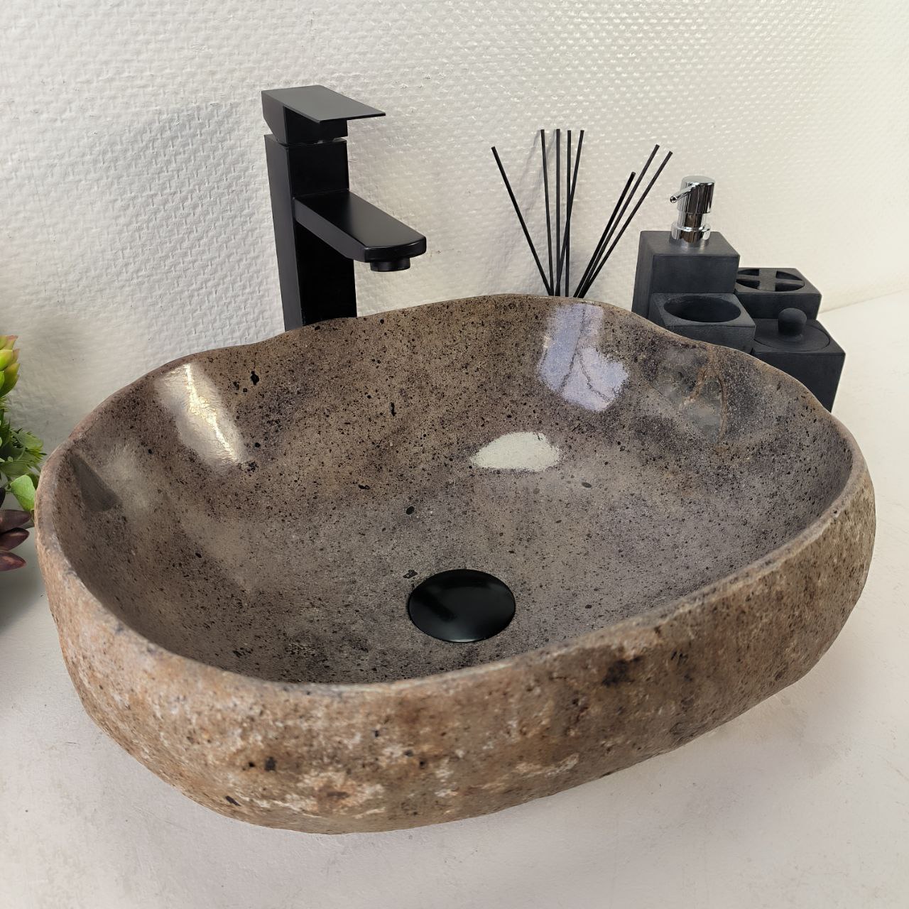 w2hs3jqobfhr412jtzyv3zclmrn9gcg2