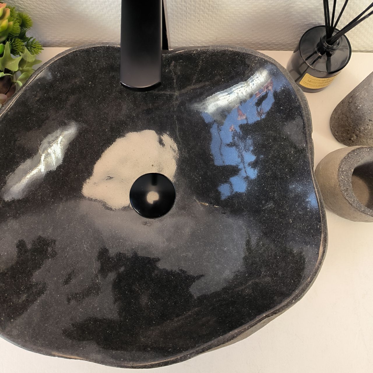 Раковина из речного камня RS-65391 43*39*15 из натурального камня