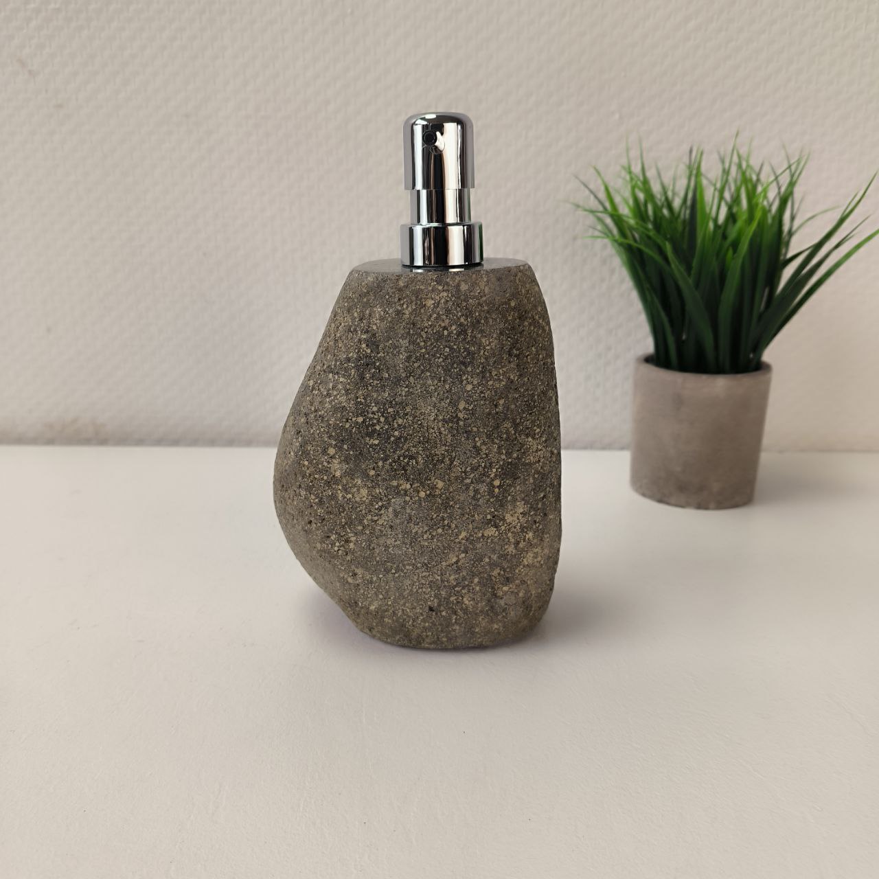 mvrerpmwmn8pqxxntx30edg7uub247db