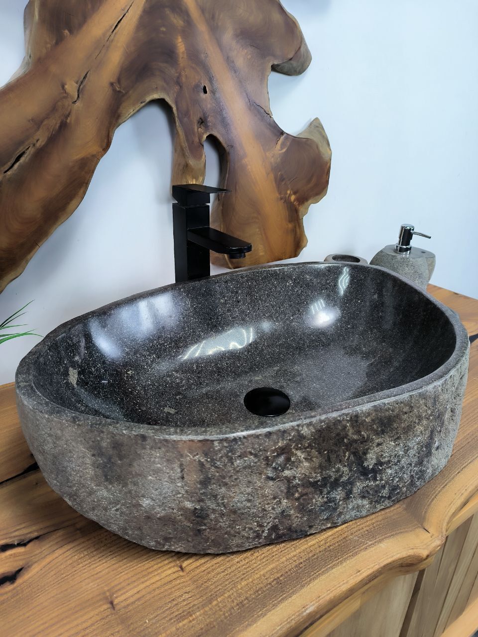 Раковина из речного камня RS-66346 60х40х15 из натурального камня