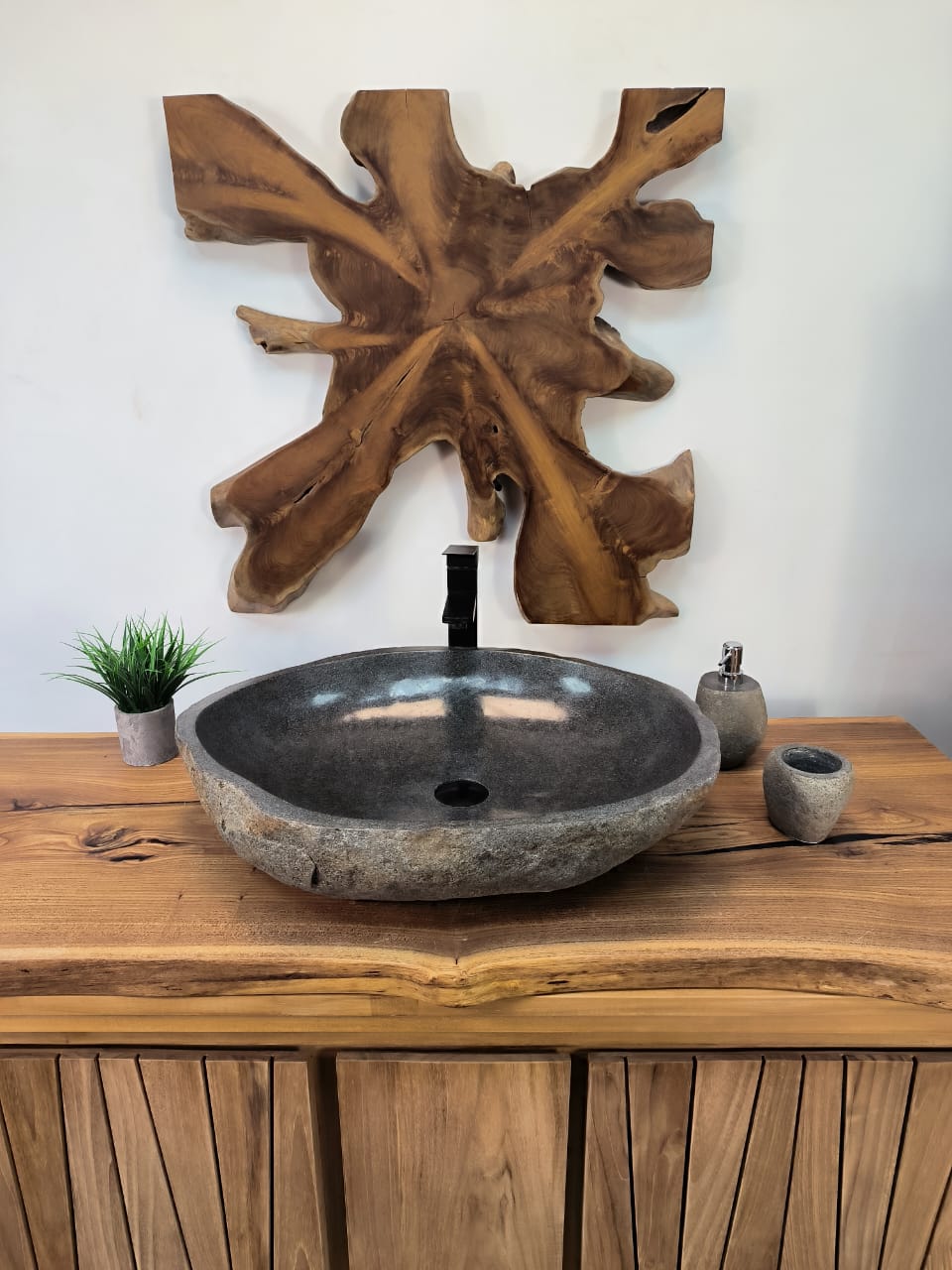 0b5caedc-8fee-4b70-9b1a-b71600755e33