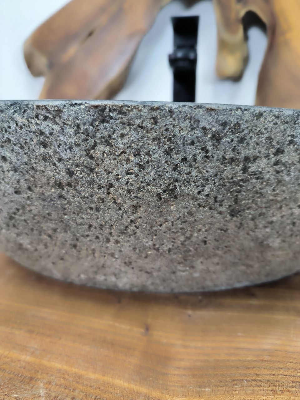 Раковина из речного камня RS-66353 54х39х15 из натурального камня
