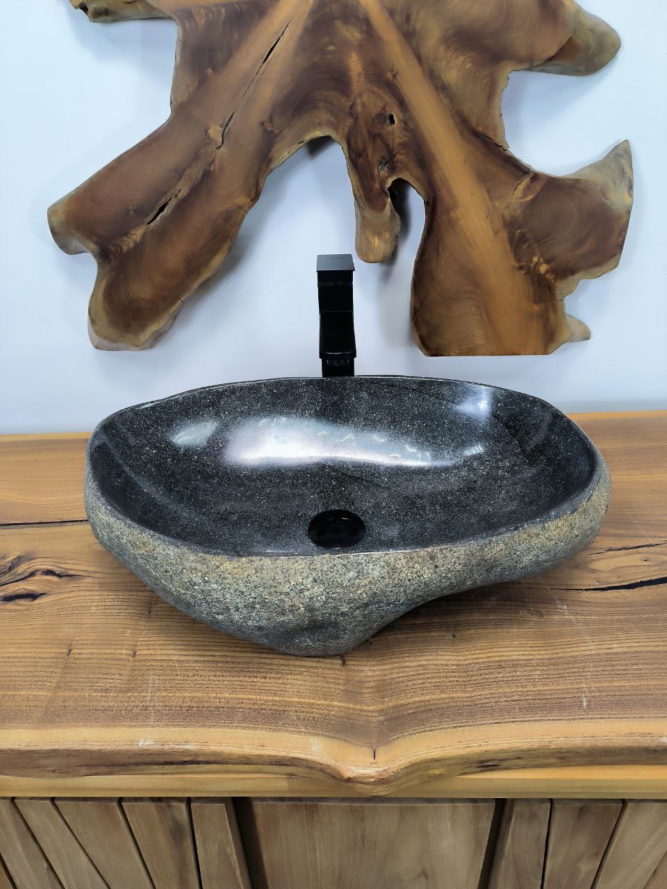 9f703705-39a1-4dbb-843e-f00af2138da6