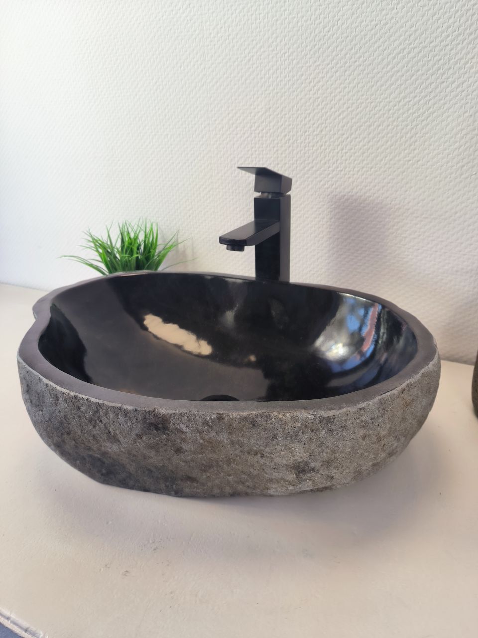 Раковина из речного камня RS-65606 54*38*15 из натурального камня