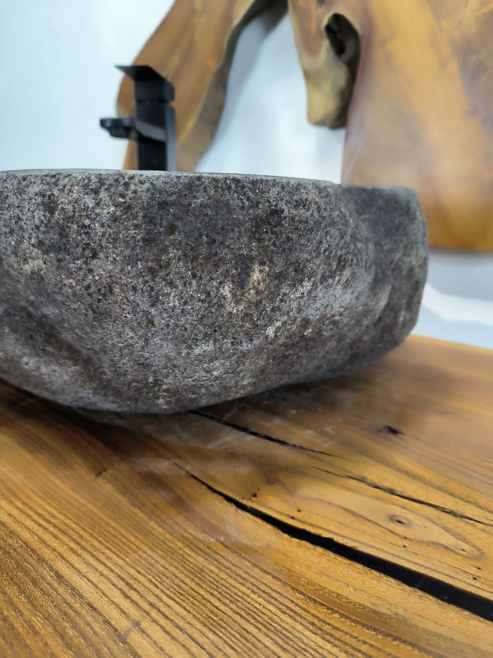 Раковина из речного камня RS-66507 55х41х15 из натурального камня