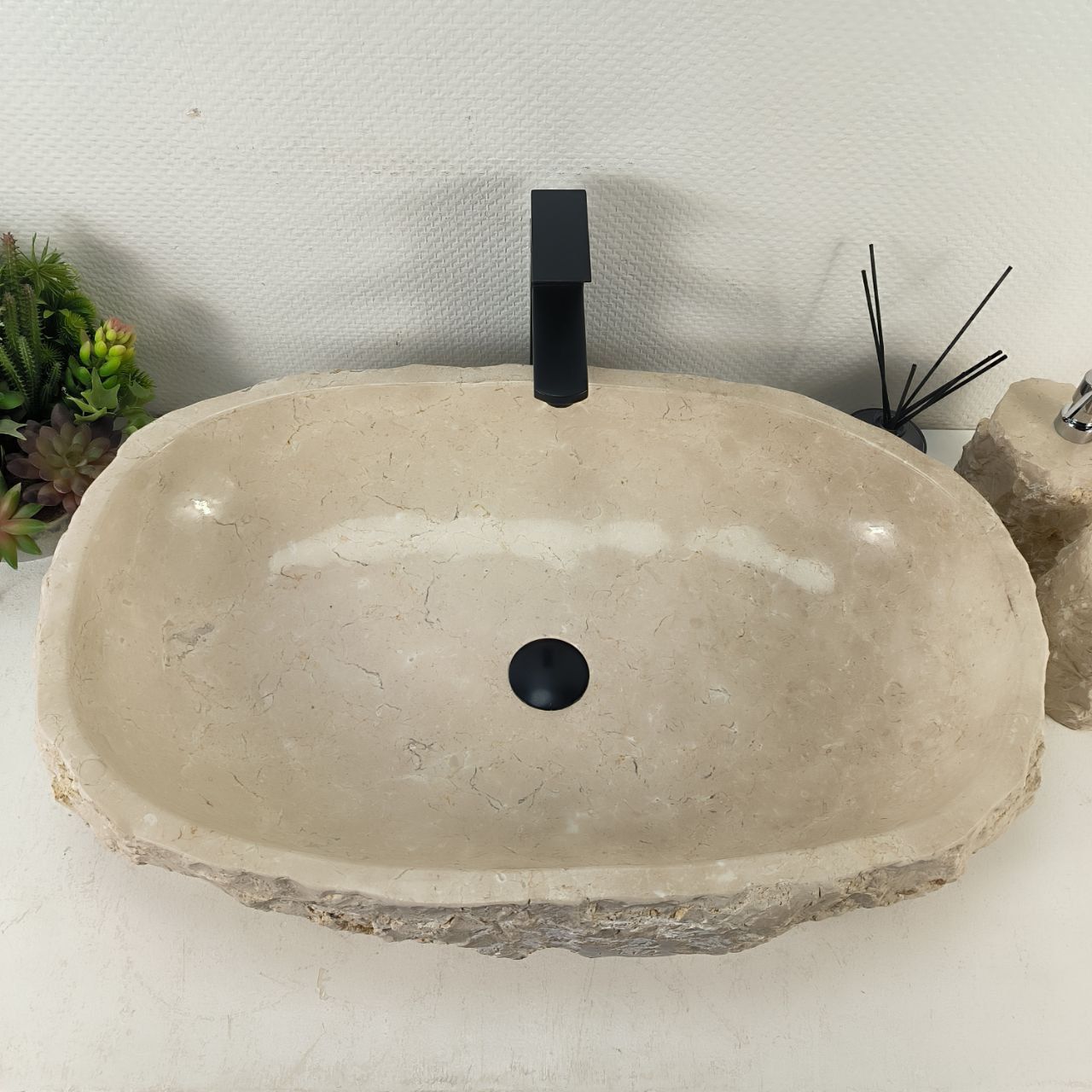 Раковина из мрамора Erozy Cream EM-65109 73*46*16 из натурального камня