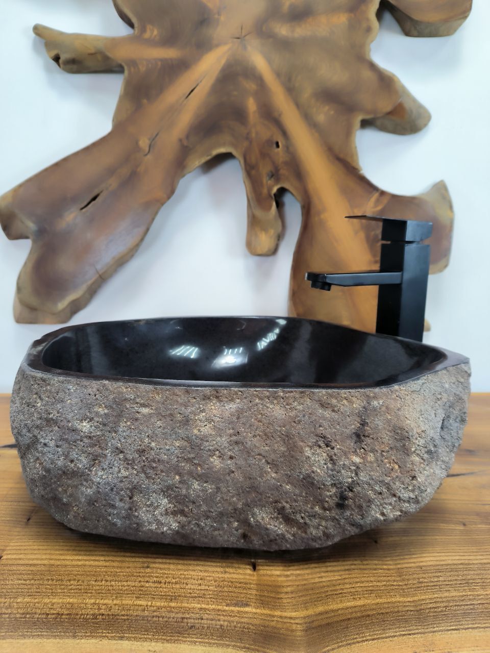 Раковина из речного камня RS-66542 44х38х15 из натурального камня
