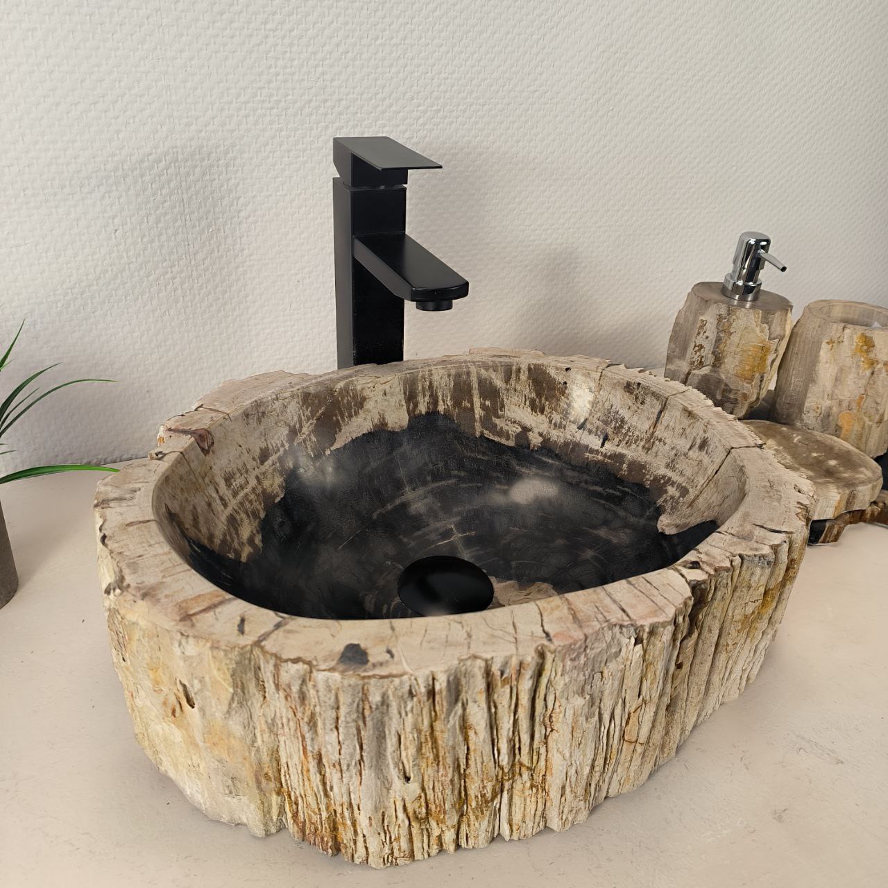 photo_2025-06-20_16-13-34 (2)