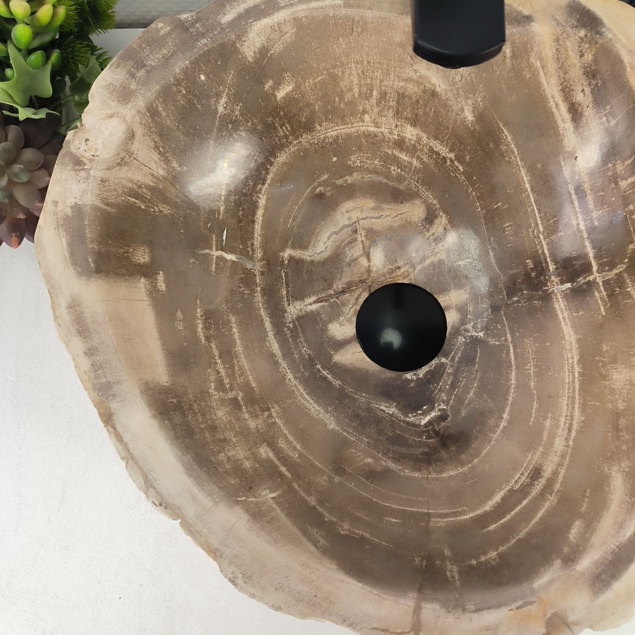 xnqu084kcgg2kpu01vk1gfm3esy7q38e