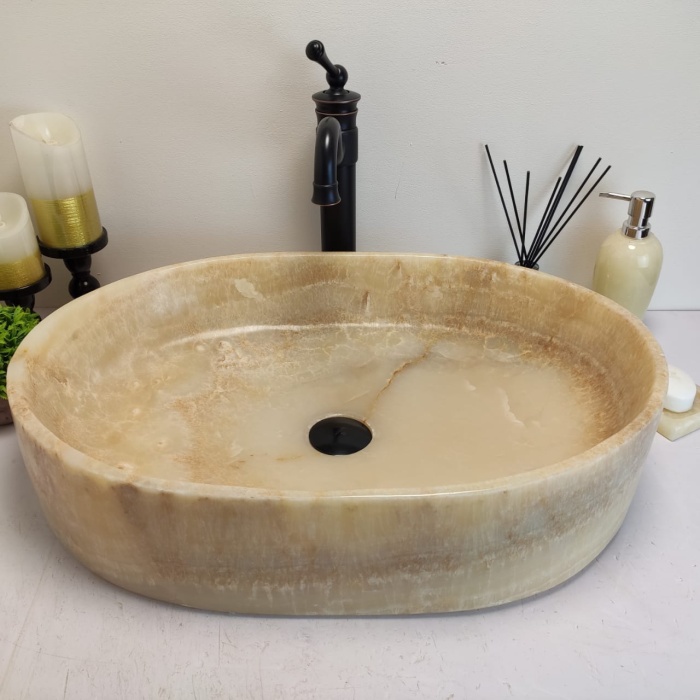 a1fa267f69e6c780b3bea24b18f9ba4b