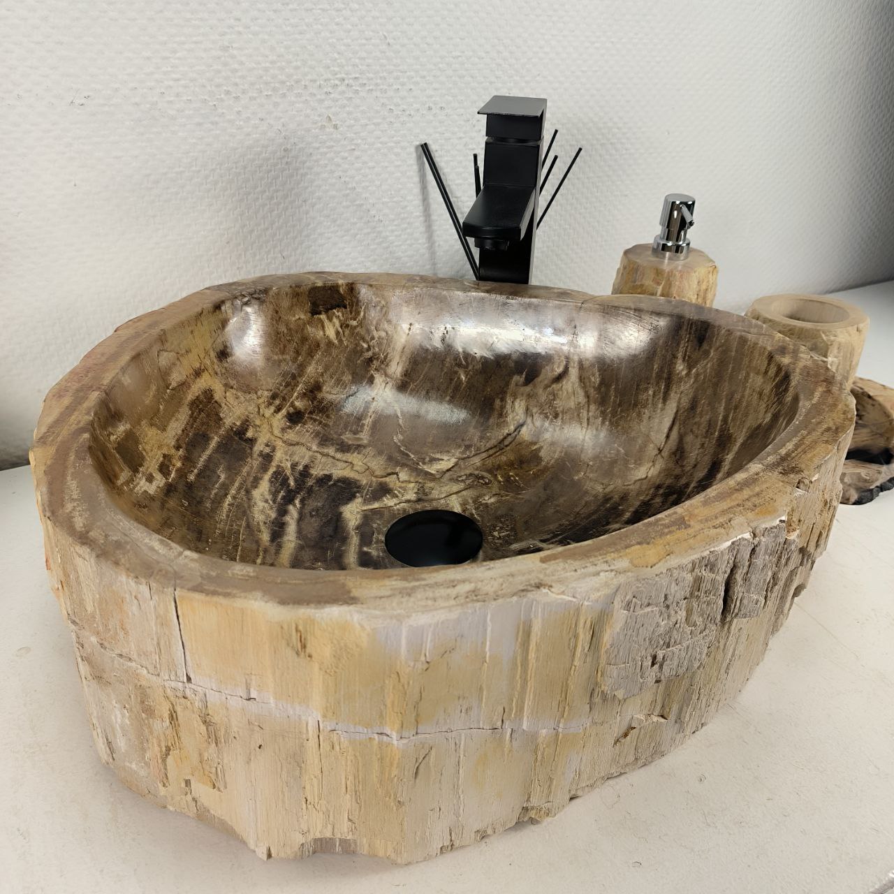 eqrgyqdlwmh20s3c0wiedem3agp5ly6v