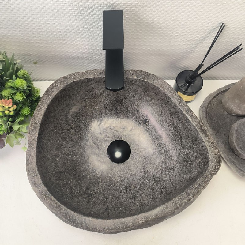 4li2bqszk6hjy2w8f5yn8vvh2bqfay0o