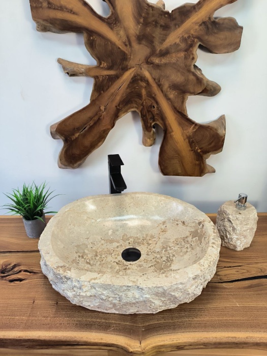 photo_2025-05-15_11-21-26