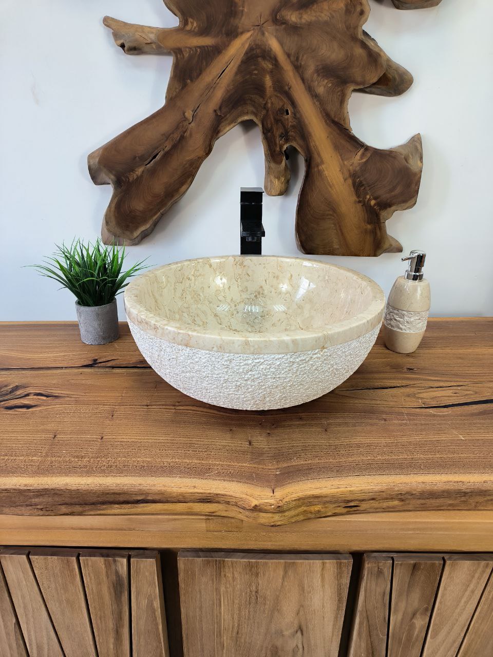 photo_2025-05-15_12-46-53