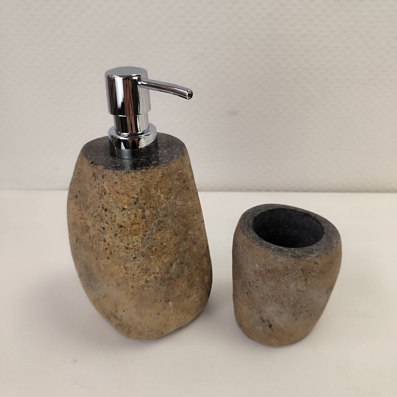 xvyosyp8ncvpg1vwz6twqngqddk8g1h9