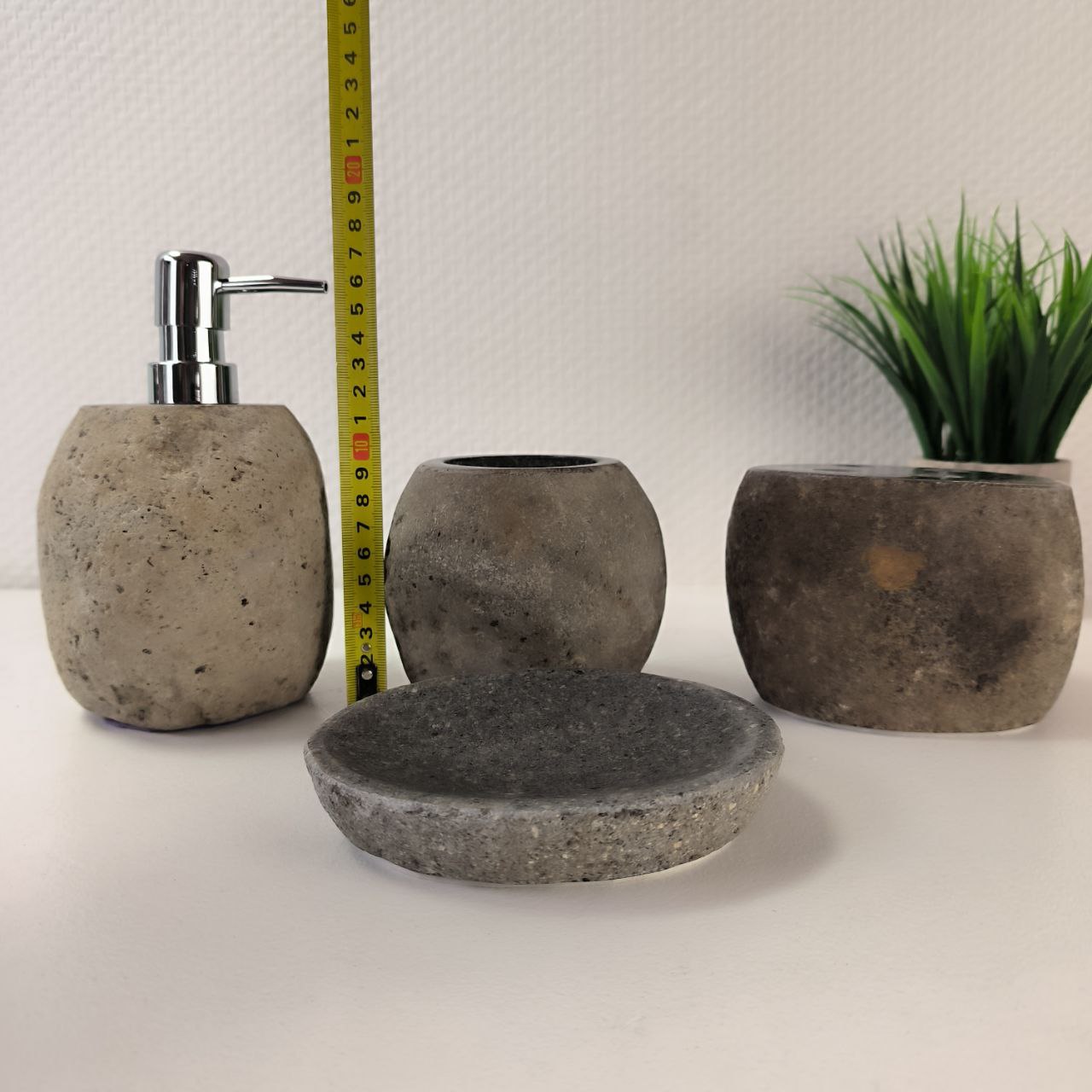 yj82pzf4b7xa8jx35qx4je38gco17yqd