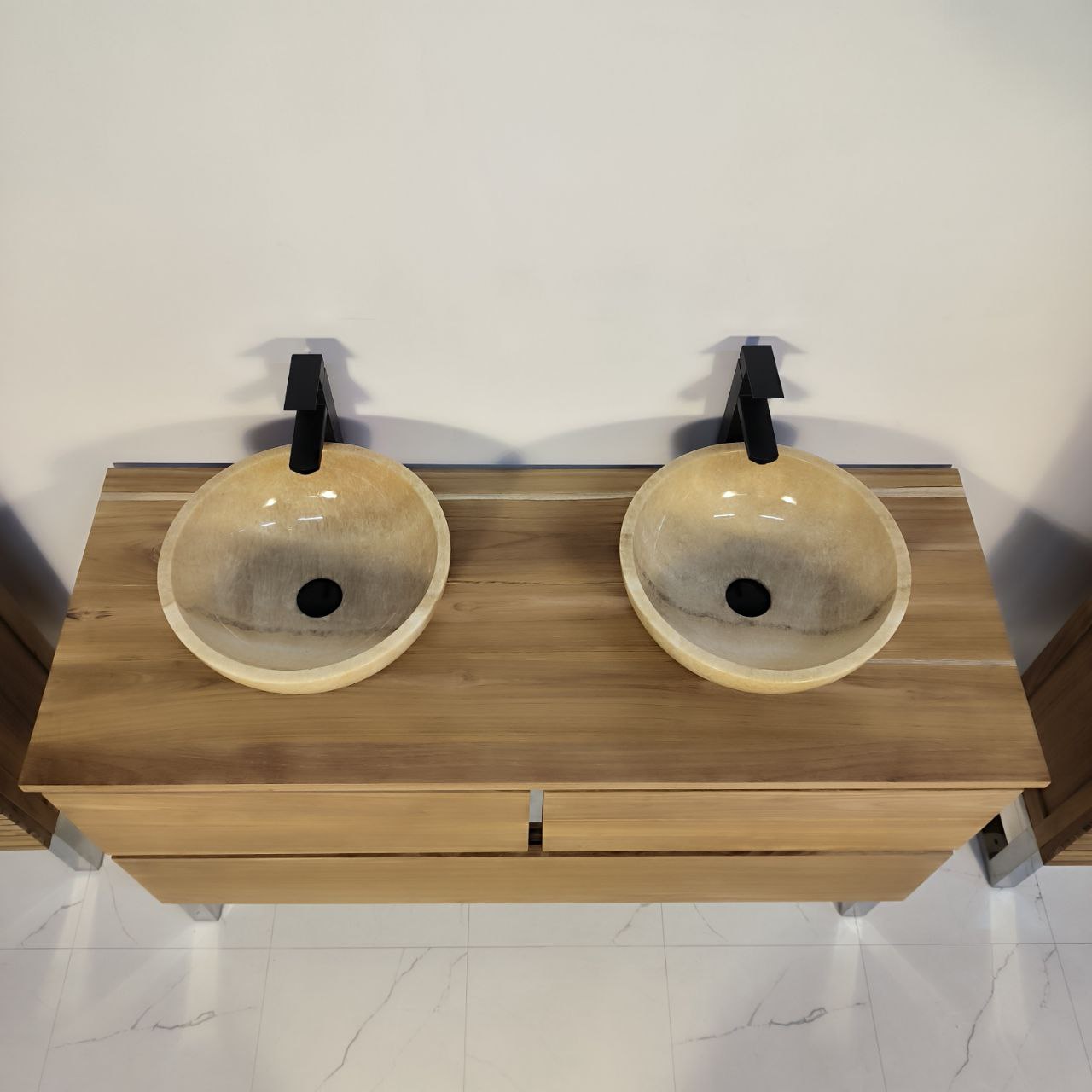 1tsvuyt24l024mhw3wbr19xjrivhg5cu