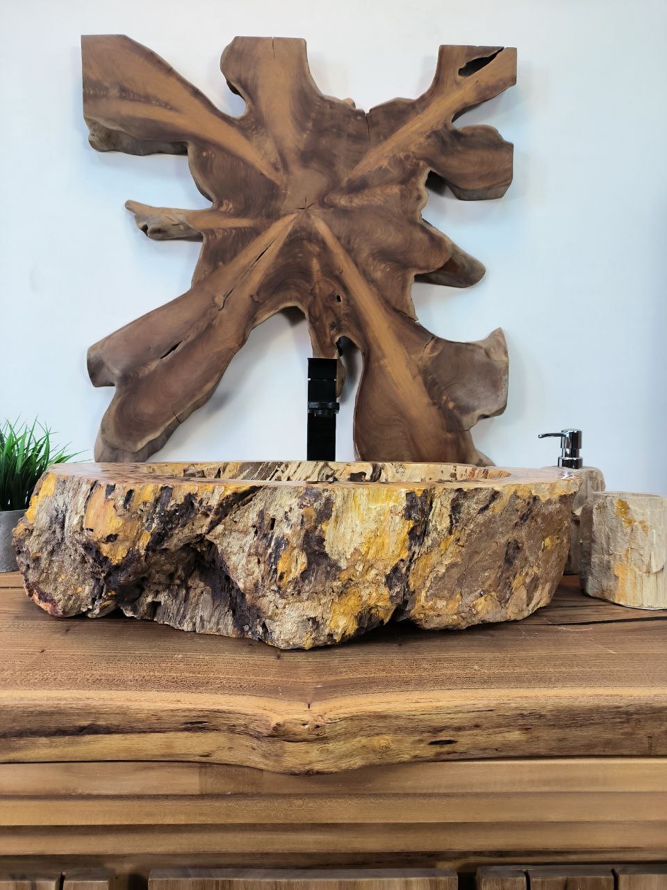 photo_2025-05-16_11-09-54