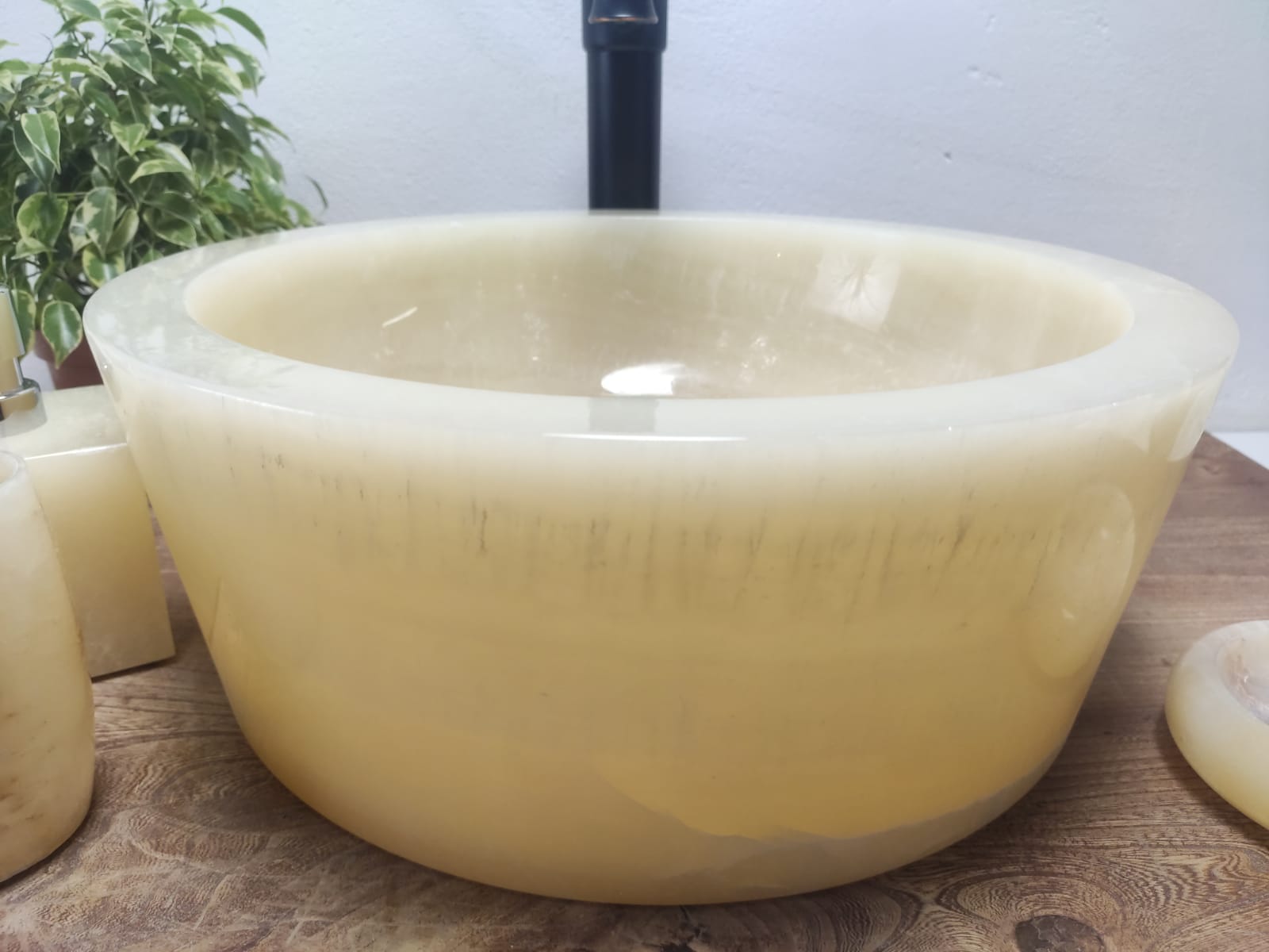 3k6w2q6bjg2qb3zdhrnaqsx9f8689j1i