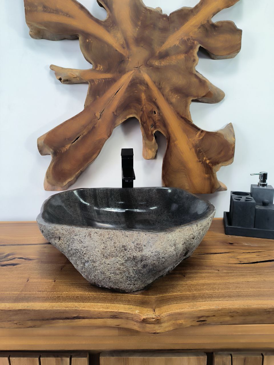 0c42f516-2764-407b-a8ce-24dcec662125