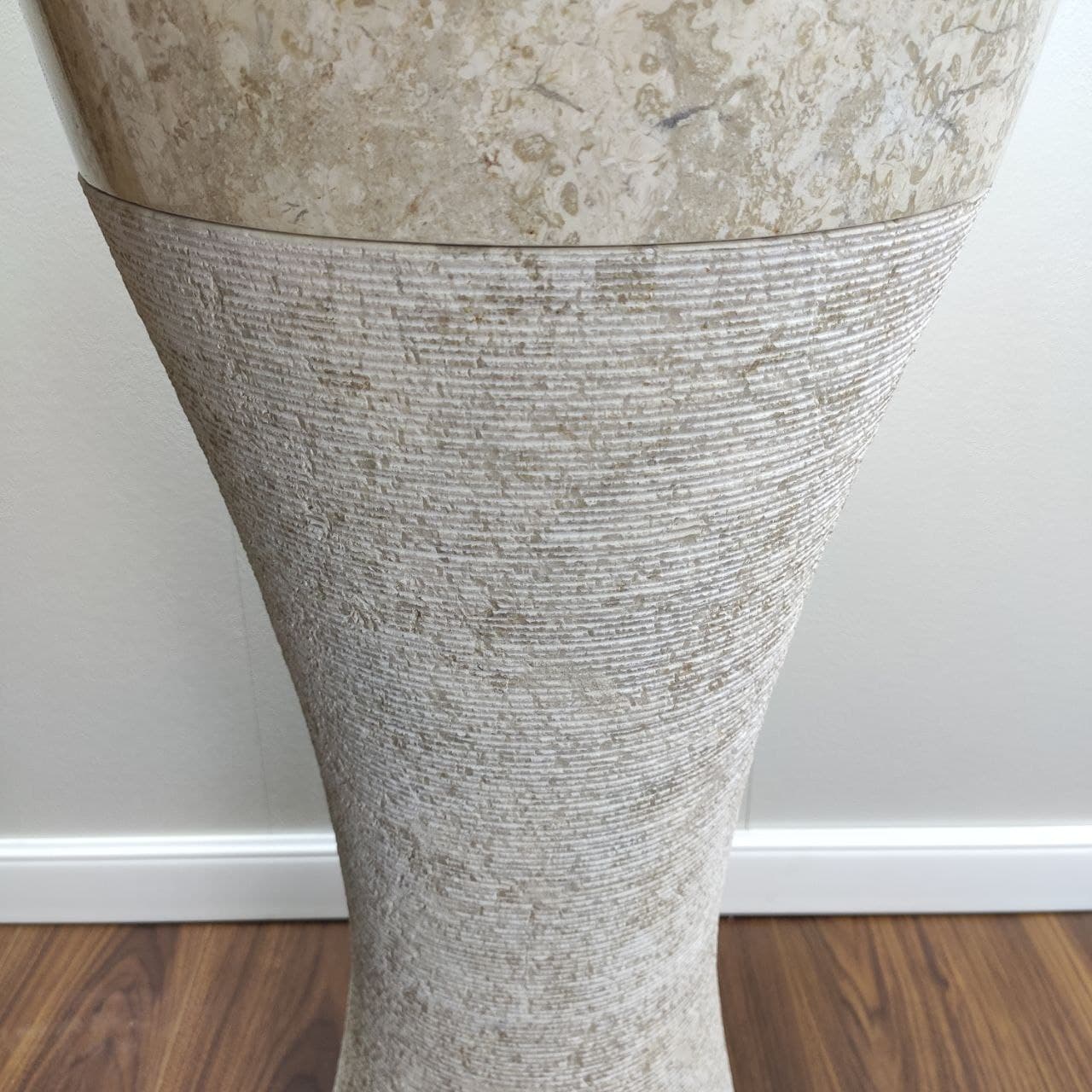 ntu477mgmqx9eoefasjc0u8ue0brvycu