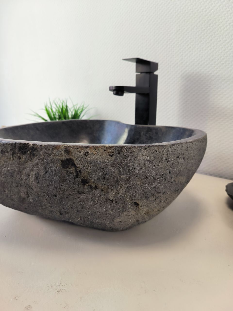 Раковина из речного камня RS-65974 39х37х15 из натурального камня