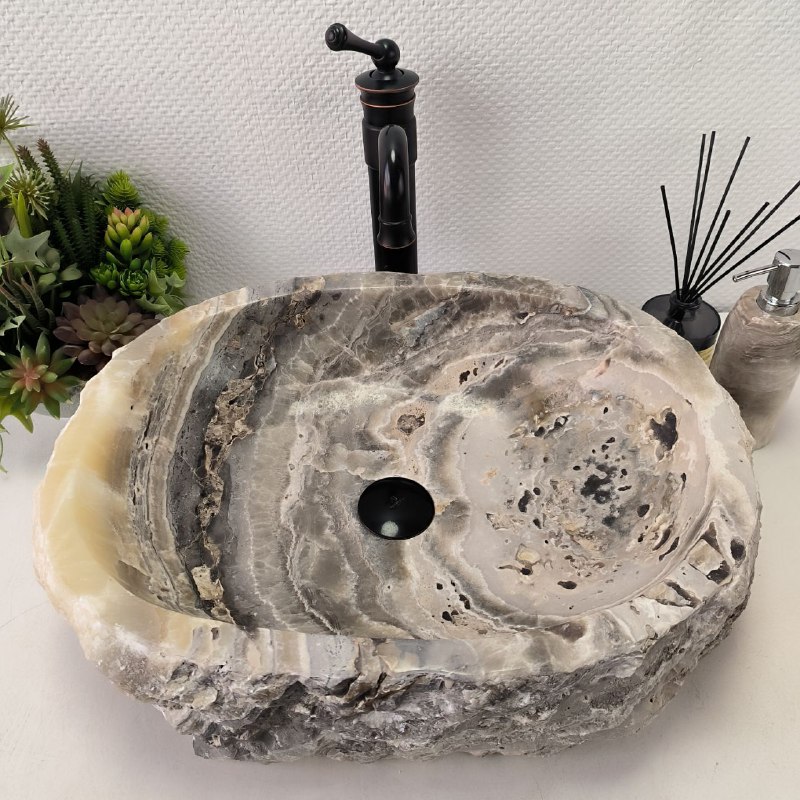 nwxgshdslgcl6k08eu8esze5tw52nphc