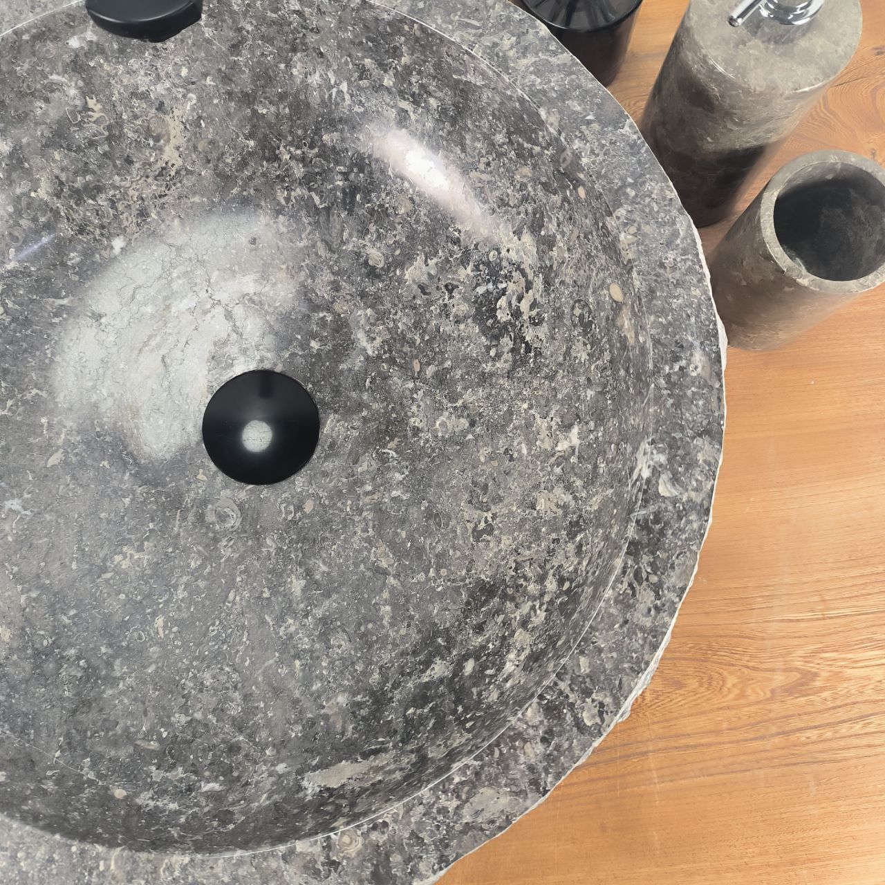 Раковина из мрамора Erozy Grey EM-64683 46*46*15 из натурального камня